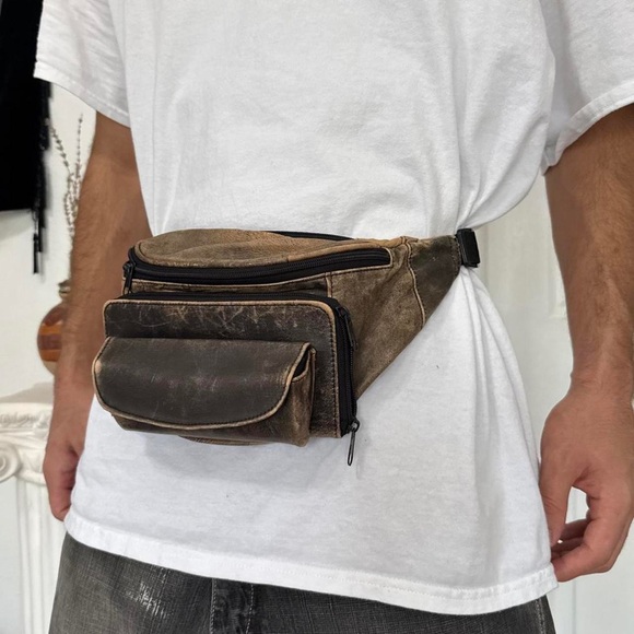 Wilson’s Leather Vintage Brown Acid Washed Leather Fanny Pack Belt Bag
